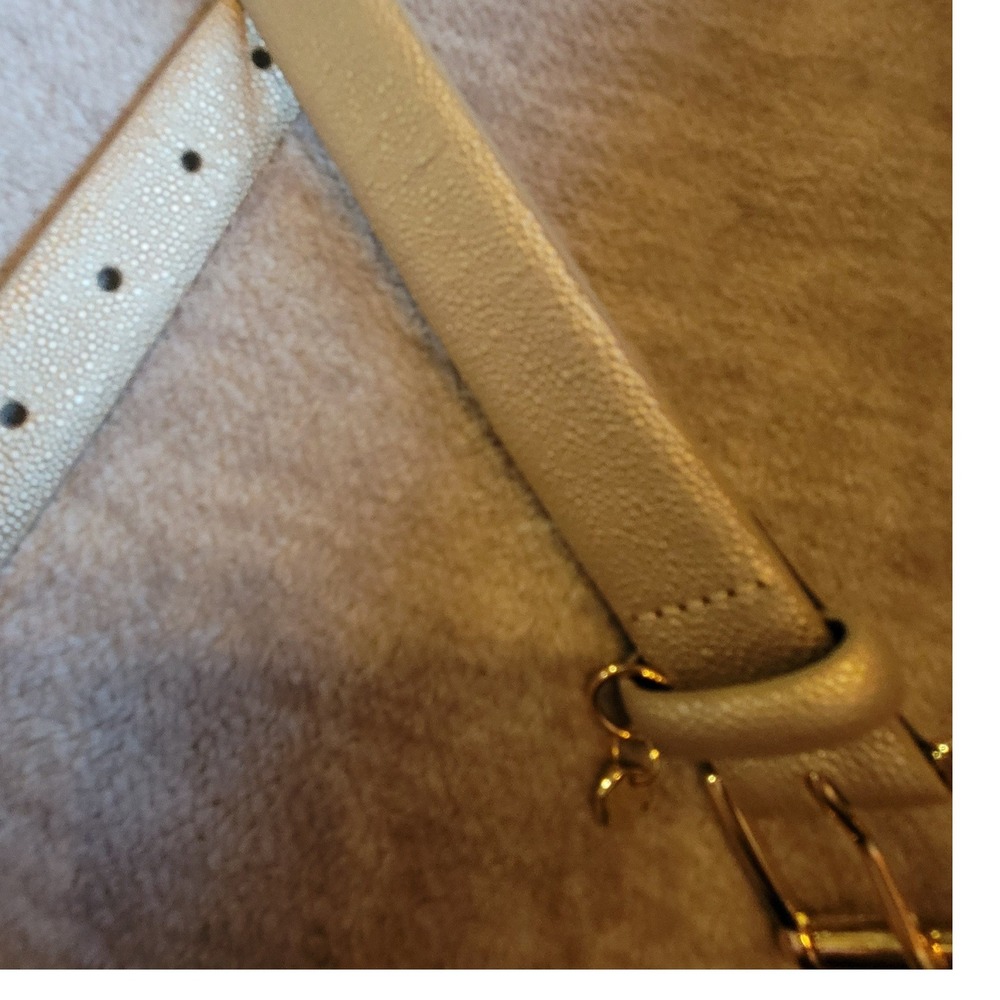 Lauren Ralph Lauren Designer Gold Pebbled Leather Belt Gold Logo Charm M